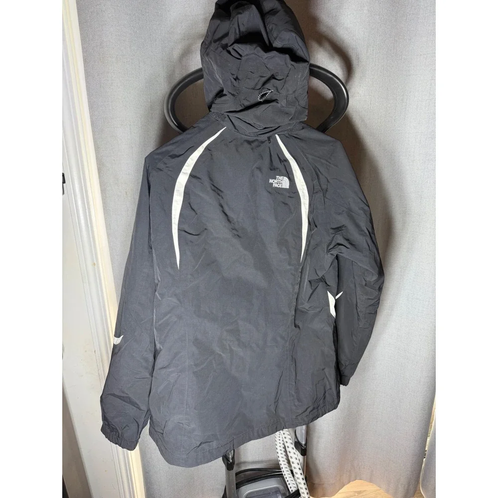 The North Face HyVent Hooded Ski Jacket Black White Piping Mens Small Medium
